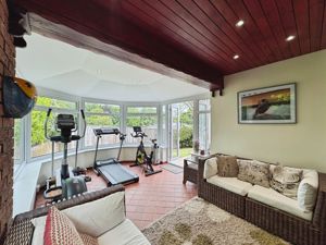 Photo 6- click for photo gallery